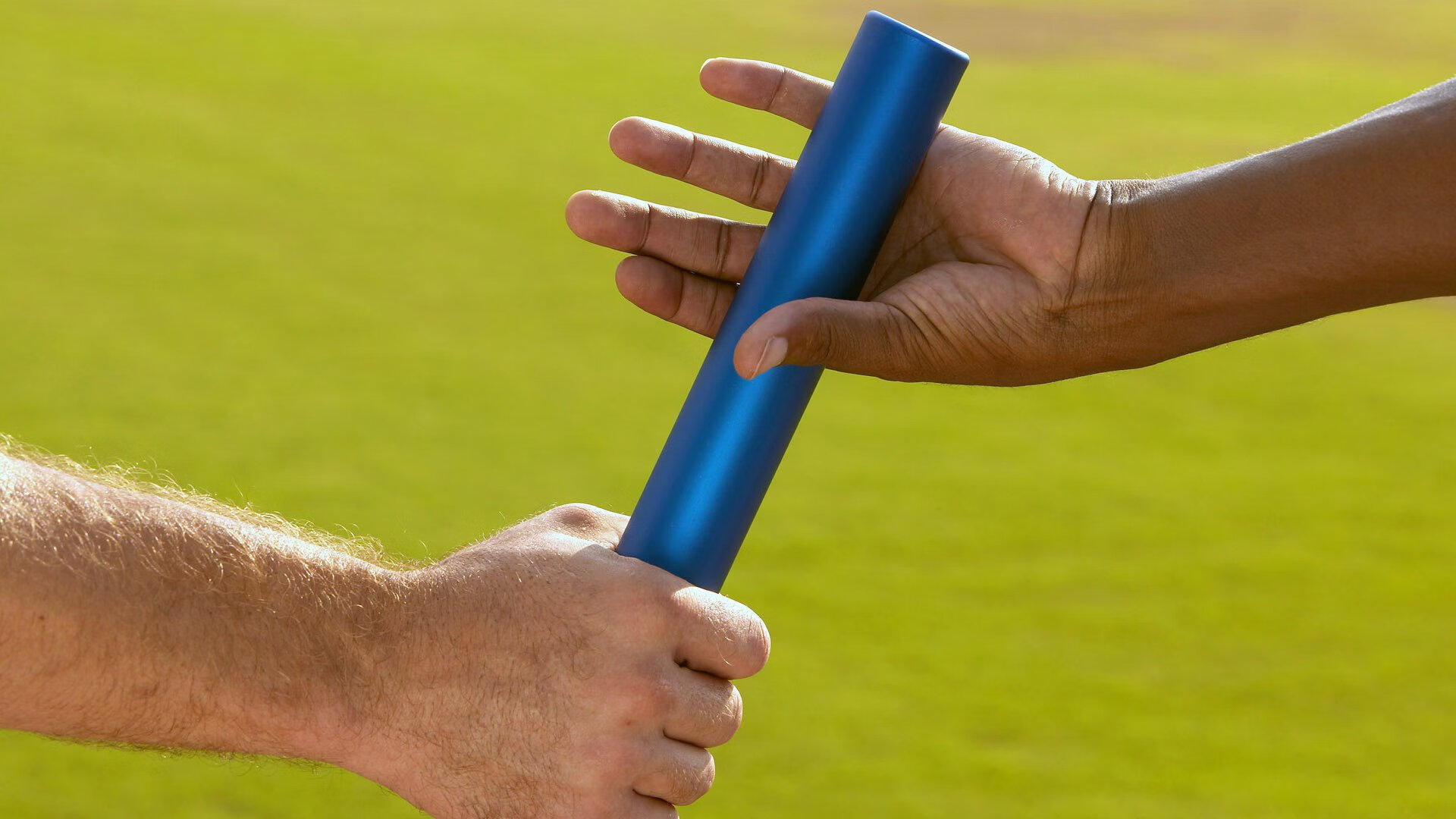 世界青少年游泳接力锦标赛中国队强势出击，世界游泳锦标赛接力决赛